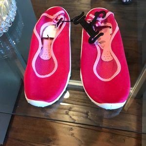 Water shoes